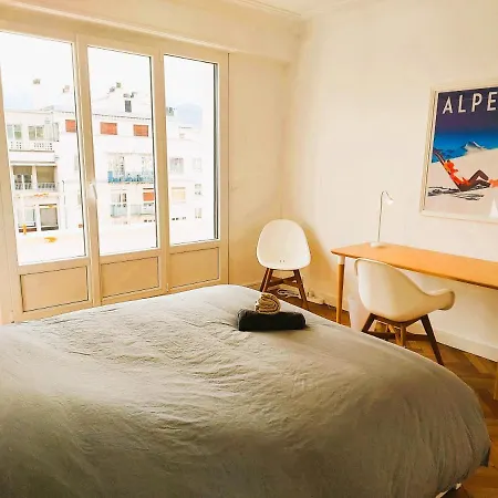 Champon - Lumineux 2 Avec Garage Privé - Tram à 1 Min * Grenoble